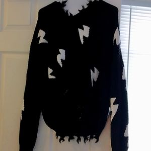 Lightning bold long sleeve crop top.